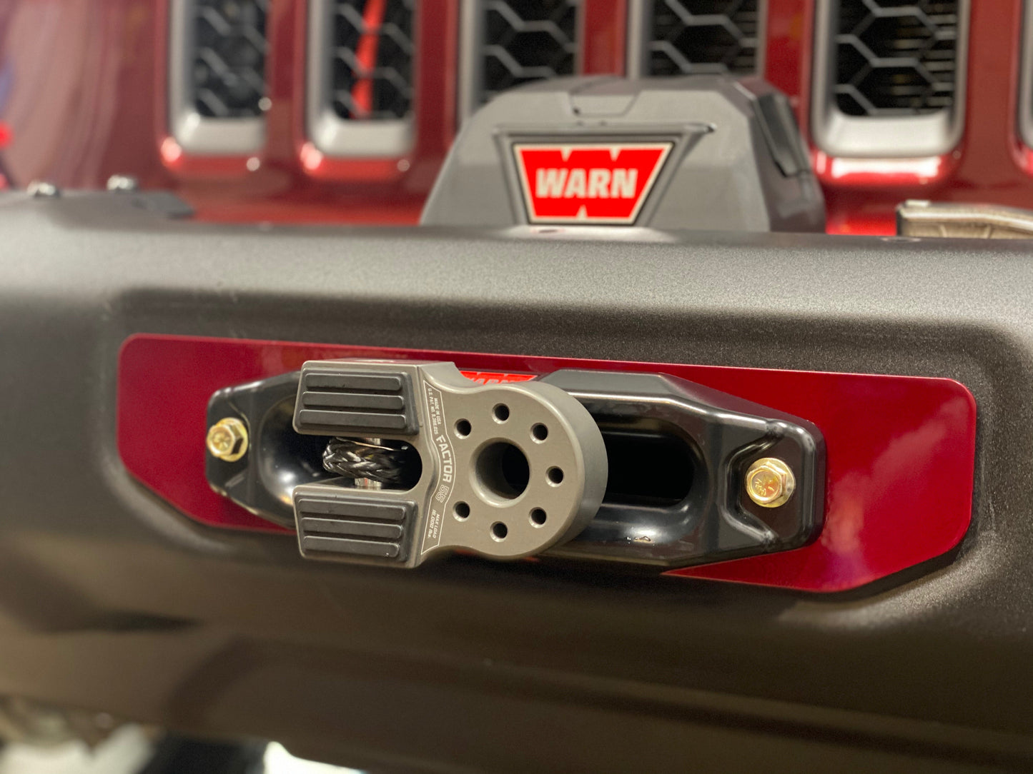 JL/JT Winch Fairlead Adapter for Factory Steel Bumper