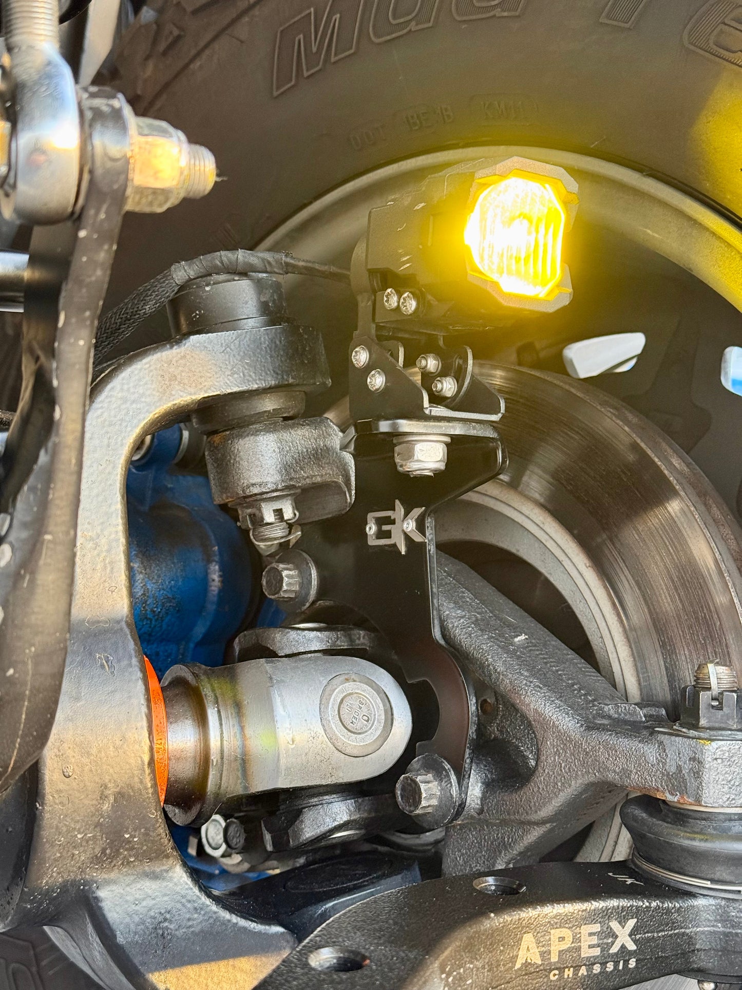 Jeep WJ Grand Cherokee Steerable Knuckle Pod Light Mounts (1999-2004)