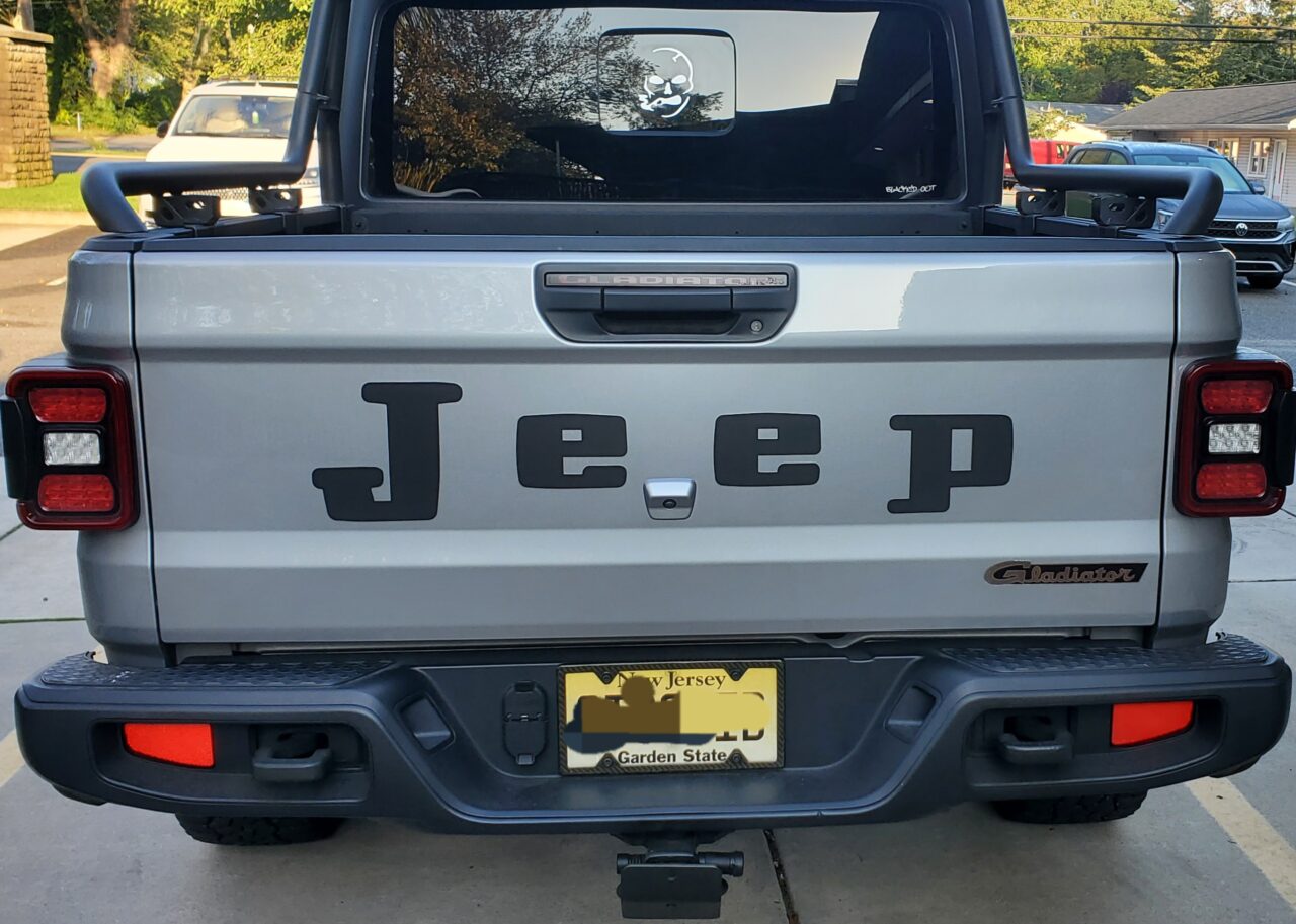 Retro Jeep Gladiator Tailgate Emblem | Gladius Offroad